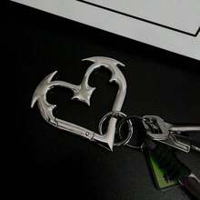 Heartbreaker Carabiner Gothic Heart-Shaped Metal Keychain Heavy Duty Bold Design Zinc Alloy Keys Bags Statement Fashion Accessories - Antique Silver - View 6