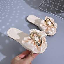 1 Pair Cute Bow Design PU Leather + Massage Pad Soft Bottom Non-Slip Flat Baby Sandals, Fashion Comfortable Versatile Girls Slippers, Suitable For Spring, Summer, Autumn, Outdoor Wear - Beige - View 8