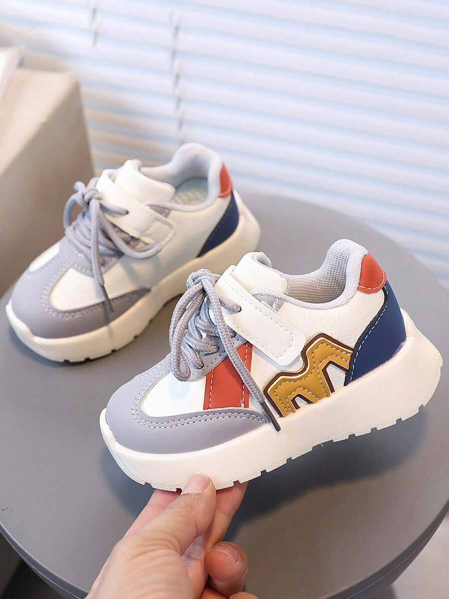 1 Pair Children's Sports Shoes, Boys/Girls Autumn/Spring Sneakers - Grey - View 1