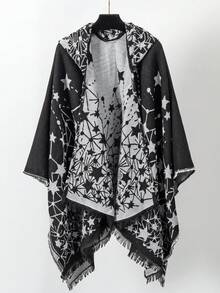 一件保暖舒适的心形星形提花连帽流苏披肩 - 彩色 - 查看 4