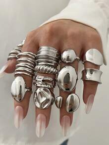 13件套女士复古时尚简约优雅个性镂空不对称扭曲设计粗戒套装，适合女性日常、度假、派对、婚礼佩戴，可叠戴、搭配，四季皆宜，是送给女性的绝佳礼物。 - 銀色 - 查看 2