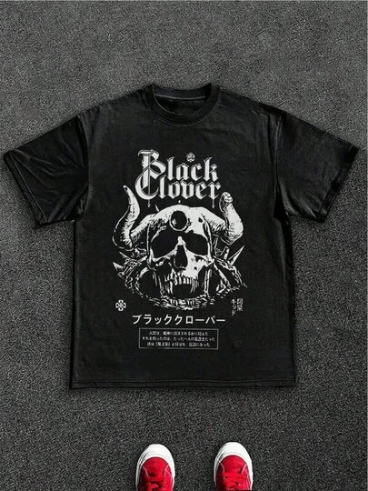 Herr-T-shirts Snygg herr-T-shirt, 100 % 220 GSM kraftig bomull, grafisk design med svartklöverskalle och horn, perfekt för vardagskläder, perfekt för rockmusikfans, ett utmärkt presentval. Herr-T-shirt med rund hals, kortärmad och standard passform för män