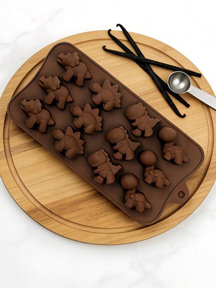 1个12孔恐龙造型硅胶巧克力模具，恐龙动物硅胶模具，适用于DIY蛋糕和巧克力制作 - 彩色 - 查看 11