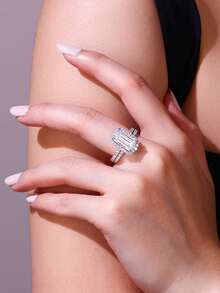 925 Sterling Silver Moissanite Ring For Women, Hypoallergenic High-End Engagement/Wedding Ring, Valentine's Day/Birthday Gift, Oxidation-Resistant Gift Box Packaging - Silver - View 3