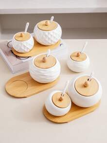 一套陶瓷厨房储物罐，1个大罐1个小罐，配有竹制托盘和陶瓷勺，北欧简约日式风格，白色陶瓷质感，高端品质，菱形、波浪、鸟巢图案，适用于酒店、餐厅、家庭厨房用品、节日、聚会、斋月、春节厨房、客厅收纳装饰，圆形竹盖，可存放香料、胡椒、盐、糖等调味料。 - 白色 - 查看 7