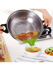 Green Silicone Funnel Kitchen Small Tools Anti-Spill Drain Pans Round Liquid Funnel Soup Diversion Cooking Tools - Green - View 4