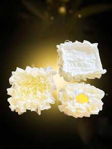 2-In-1 Bath Sponge With Soap Holder, Provides Rich Lather For Daily Bathing - Multicolor - View 1