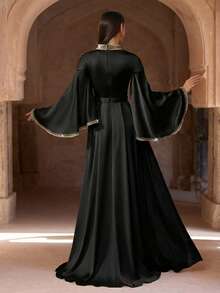 Elegant Lime Green Embroidered Formal Long Robe, Decorated With Beaded Corset And Bell Sleeves, Arabic Long Robe, Suitable For Women, Party Robe, Muslim Evening Robe, Formal Robe, Modest And Decent Style - Black - View 2