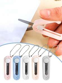 1把迷你便携小剪刀，手动裁纸工具，可爱圆头剪刀，可伸缩剪刀，钥匙扣挂件，多功能折叠小剪刀，便携迷你小工具，钱包挂件，耳机挂件，手机挂件，配件，背包挂件，汽车钥匙扣，钥匙扣配件，小挂件，情侣钥匙扣，送给男孩女孩的礼物，送给朋友的礼物，活动纪念品 - 彩色 - 查看 3