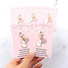 5个/10个可爱樱花兔钥匙扣，带口袋拥抱鼓励卡 | 适合学生/上班族/朋友 | 完美适用于复活节/生日/考试/毕业典礼/日常鼓励/节日祝福/异地关怀 | 金属材质 - 彩色 - 查看 6