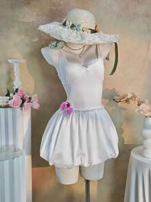 Đầm ngắn Happy Girl kiểu dáng thanh lịch, phối ren, nơ, dây mảnh, eo xếp ly, viền bèo nhún, chất liệu nhẹ, phong cách nghỉ mát, thích hợp cho mùa xuân/hè. - trắng - Xem 4