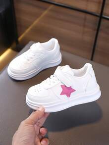 1 par de zapatillas casuales planas transpirables y unisex, con suela blanda antideslizante para niños, zapatos de skate de moda versátiles para estudiantes, adecuados para primavera y otoño - Blanco - Ver 5