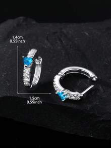 男士水钻耳环一对，时尚款式，铜锆石镶嵌蓝色心形，个性嘻哈耳环，百搭风格，适合日常佩戴和派对场合 - 彩色 - 查看 3