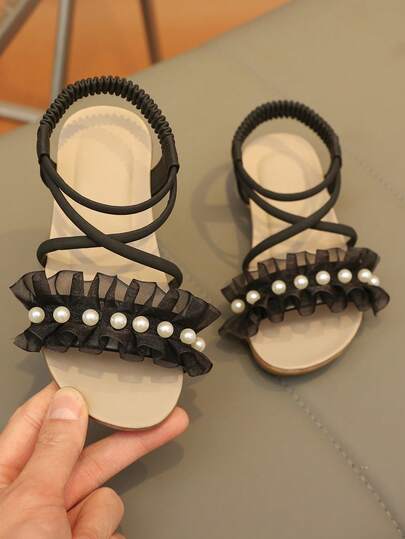 1双复古女童镂空凉鞋，夏季新款防滑橡胶底珍珠露趾透气时尚，派对及假日透气露趾沙滩鞋软底防滑沙滩凉鞋