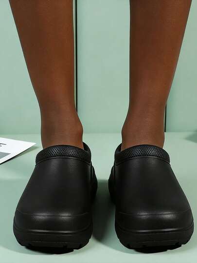 Women's Waterproof EVA One-Piece Non-Breathable Anti-Splash Flat Work Shoes, Chef Shoes, Plus Size