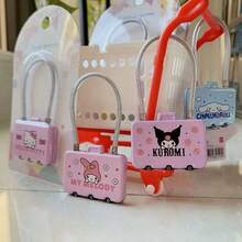 SANRIO 1个三丽鸥现代简约迷你密码锁 - 可爱Hello Kitty Kuromi Cinnamoroll My Melody 钢丝防盗头盔/包包挂锁 - 彩色 - 查看 3