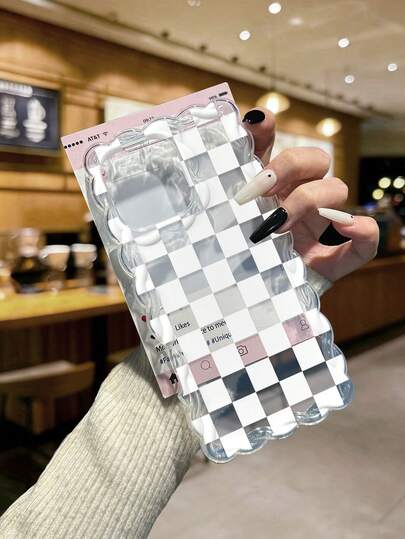 Plaid Painted Braided Wavy Edge Minimalist High-End TPU Painted Anti-Fall Phone Case Compatible With IPhone 17pro/17Air /17/17promax 16/11/16pro/16plus/16promax/16e/15Promax/13/14/12/XS/XR/7G/8PXR /7/8, Painted Compatible With IPhone 15Promax, 13, 14, Soft Shell P12 Anti-Fall X, Braided Wavy Edge 12/14 Painted TPU Anti-Fall Soft Shell Phone Case