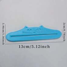 新款便携式猫粮挤压器，宠物肉酱挤压器，猫零食喂食器，采用耐用塑料制成，可挤压酱料包，适用于各种酱料包和糊状物，户外和家庭厨房挤压工具，手持式喂食器，易于使用，高品质塑料，粘合剂分配器，适合家庭厨师和猫主人。 - 均碼 - 查看 2