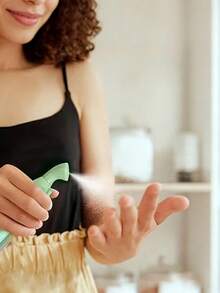 可重复灌装喷雾瓶，手持喷雾器，可重复使用的化妆喷雾，便携式设计，适用于护发、护肤、DIY 溶液、植物喷雾和清洁。非常适合旅行、健身房、沙龙、家庭、办公室使用。生日礼物、母亲节礼物、派对礼品、结婚礼物、伴娘礼物。 - 彩色 - 查看 9