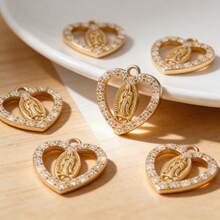 30个宗教合金圣母玛利亚心形吊坠，DIY项链、手链、珠宝配件 - 金色 - 查看 5