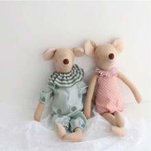 可爱毛绒小老鼠填充动物玩偶，带衣服的可爱老鼠，生日/节日礼物 - 彩色 - 查看 5