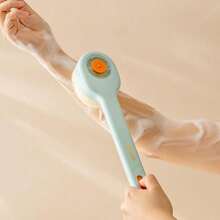 1个可填充沐浴刷，推拉式液体分配器，软毛长柄沐浴刷，去角质磨砂背部刷，用于身体清洁 - 多色 - 查看 4