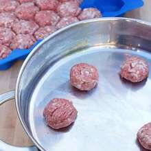 Silicone Meatball Mold, 37 Grids, With Lid, Honeycomb Pattern, Rice Ball Maker, Fish Ball Maker, Beef Meatball Maker, Meat Tools, Kitchen Accessories - Multicolor - View 4