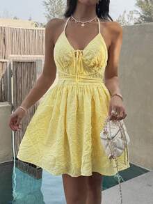 Unadoll Women's Low Cut Backless Lace Up, Neck And Waist Cinching Pleated Fabric Sexy Dress, Suitable For Dates, Vacations, Beaches, Valentine's Day Outfits - Yellow - View 4