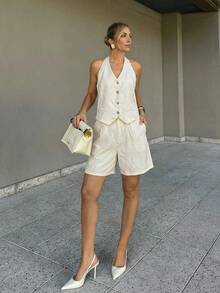 HoloChill Women's Casual Style Solid Color Pocket Relaxed Mid-Waist Shorts, 2026 New Versatile Pants, Summer Casual, Suitable For Women's Holiday, Party, Beach, Vacation, Elegant Outfit - Apricot - View 1