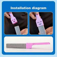 Toilet Bowl Pumice Stone With Handle - Stain And Limescale Remover | Pumice Cleaning Stick For Rust, Hard Water Rings, Tiles, Grills, Sink, And Bathtub Surfaces In Bathroom Or Kitchen Use - 粉紅色的 - 查看 7