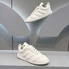 男女通用鞋，男士3D压纹休闲运动鞋，防滑透气，舒适平底滑板鞋，简约通勤多功能运动鞋 - 白色 - 查看 6