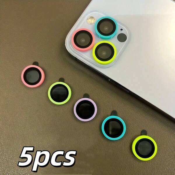 Protector de pantalla de cámara de 5 piezas compatible con iPhone 17/16/15/14/13/12/11 - Película para lente no repetitiva en rosa, azul, verde, amarillo, morado - Resistente a arañazos, hermoso y práctico aplicable a protección diaria, oficina, hogar. Protector de lente de teléfono resistente al agua, a los golpes, a caídas y a arañazos.