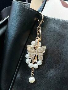 1pc Fashionable Luxurious Exaggerated Faux Pearl & Rhinestone Butterfly Keychain Car Accessories Bag Charm Backpack For School Pearl Cute Goth Y2k Christmas Gift Ideas Bag Accessories Lanyards With Id Holder Car Accessories Bag Charms PZON - 銀色 - 查看 3