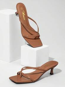 Athlefit Women's Strappy Kitten Heels Flip Flops Square Open Toe Low Heels Fashion Party Dress Thong Heeled Sandals - màu nâu - Xem 5