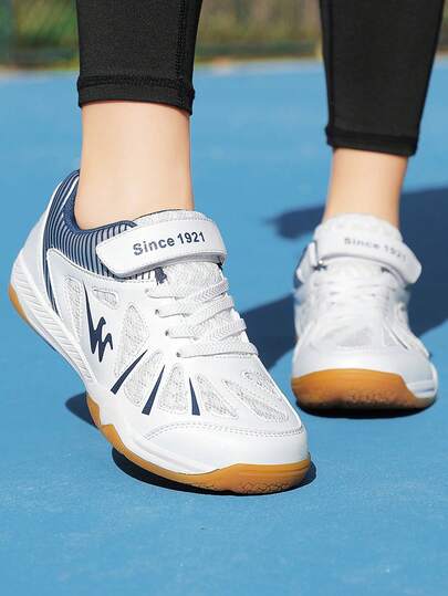 Women's Badminton Shoes 2026 Spring New Mesh Breathable Shock Absorbing Competition Sports Hard Court Training Tennis Shoes, Women's Badminton Shoes Spring/Autumn Shock Absorbing Wear-Resistant Breathable Casual Table Tennis Shoes Women Training Running Sports Shoes Size 28-38