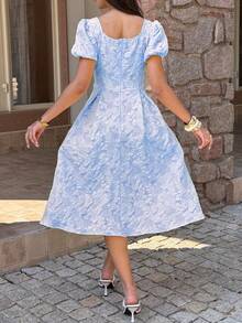 女士春夏优雅方领花瓣袖花卉纹理收腰喇叭下摆中长连衣裙，适合度假、婚礼、派对等场合。 - 藍色 - 查看 5