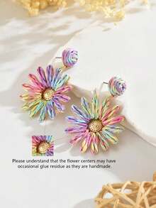 1 Coppia di orecchini estivi fatti a mano in raffia con girasole, uno stile unico e versatile per le vacanze, orecchini pendenti in raffia intrecciata colorata a forma di fiore, affascinanti e di moda, adatti per l'uso quotidiano, le feste e le vacanze delle donne - Colore misto - Visualizzare 4