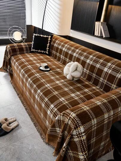 1pc Polyester Retro Plaid Geometric Pattern Sofa Throw Blanket, Pet-Friendly, Anti-Scratch, Non-Slip Sofa Cover, Machine Washable, For Bedroom, Office And Home Decor, All Season