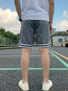 1件青少年男孩運動透氣拼接色戶外健身網球健身房籃球網布印花短褲 春夏秋返校季 - 灰色 - 查看 5