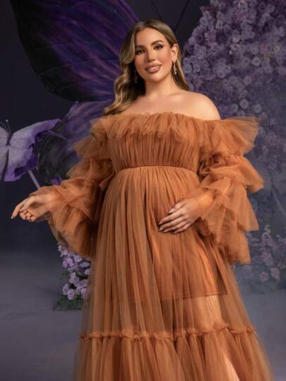 Faeriesty 优雅孕妇加大码浅棕色露肩喇叭袖长款派对礼服 | 薄纱网纱面料，领口饰有荷叶边