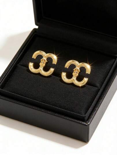 MTOW 一对 2026 新款法式复古双 C S925 纯银耳环，心形船锚女士耳环，轻奢，小众设计，气质出众，百搭耳环，适合日常佩戴，精致礼品