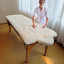 Ultra Soft Plush Massage Table Cover With Elastic Straps, Professional Massage, Beauty, Facial Care And Waxing Use Warm Fleece Spa Bed Pad, Fits 28-32 Inch Massage Tables, Comfortable And Skin-Friendly, Suitable For Salon And Home Use - White - View 7