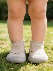 1 Pair Beige Shark Pattern Baby Toddler Shoes, Anti-Slip Soft Sole Silicone Socks Shoes, Breathable Knit Indoor/Outdoor Floor Sports Shoes - Beige - View 3