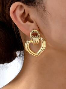 1 par de pendientes con forma de corazón retro y versátiles de moda - Amarillo Oro - Ver 1