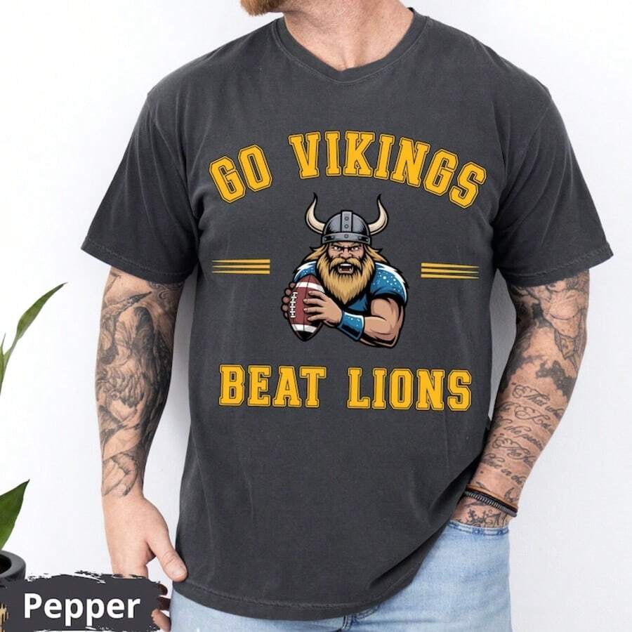 Go Vikings Beat Lions Shirt, Minnesota Football Tee, Rivalry Fan Shirt, Vikings Game Day Gift, Unise - 黑色 - 查看 1