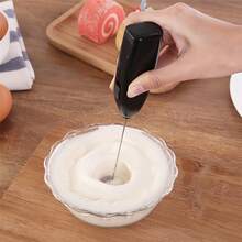 1pc Electric Milk Frother, Electric Coffee Stirrer, Milk Foamer, Hand Mixer, Foam Maker, Creative Electric Mixer, Electric Coffee Stirrer, Milk Mixer, Kitchen Gadget, Kitchen Appliance - Multicolor - View 5