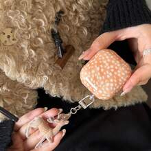 Estuche para auriculares con diseño lindo de ciervo naranja y colgante de ciervo compatible con Pro 2, estuche minimalista adorable para Apple 3, 1/2 generación, adecuado para mujeres - Naranja - Ver 6