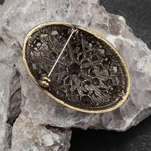 SeuSuk 1pc Classic Retro Shield Amulet Brooch, Punk Charm Lapel Pin Gift For Men - Silver - View 6