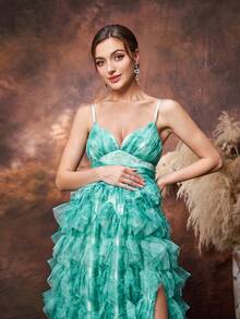 Faeriesty Elegante vestido de fiesta largo con tirantes finos para embarazadas, con detalles fruncidos en el pecho para una dimensión femenina, bajo con volantes y abertura, con múltiples capas de volantes, ideal para bodas de primavera, celebraciones del Día de la Madre y eventos de baby shower - Verde - Ver 8