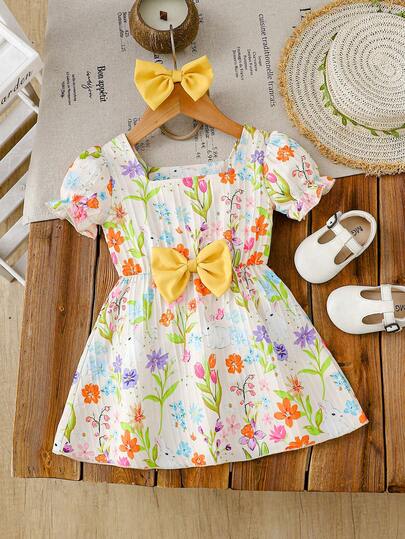 Áo thun ngắn tay cổ vuông mùa xuân/hè in hình thỏ và hoa, phối cùng băng đô nơ trơn, phong cách xuân/hè, mang đến cảm giác nghỉ dưỡng, hoàn hảo cho lễ Phục sinh, du lịch, kỳ nghỉ, trang phục thường ngày, dã ngoại, tiệc trà chiều.